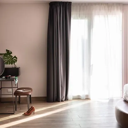 Relais Maria Vittoria *